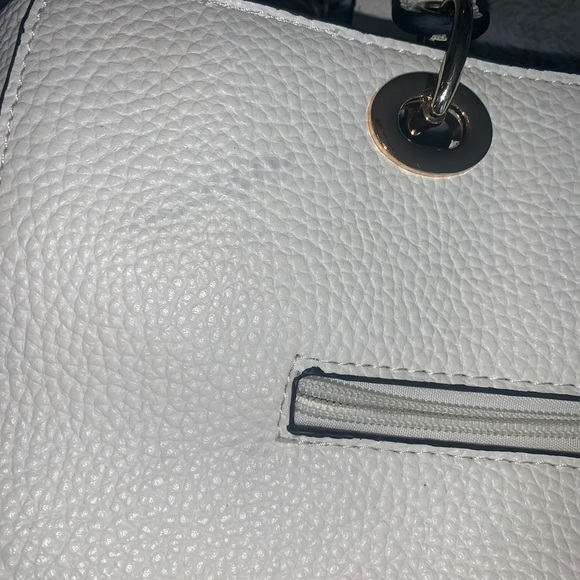 White & Gold Rhinestone Bag - Picture 7 of 13